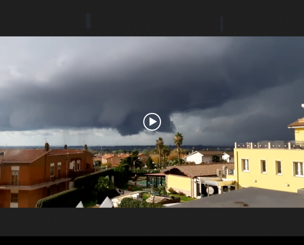 [VIDEO] Supercella su Tarquinia (VT) - spettacolare timelapse